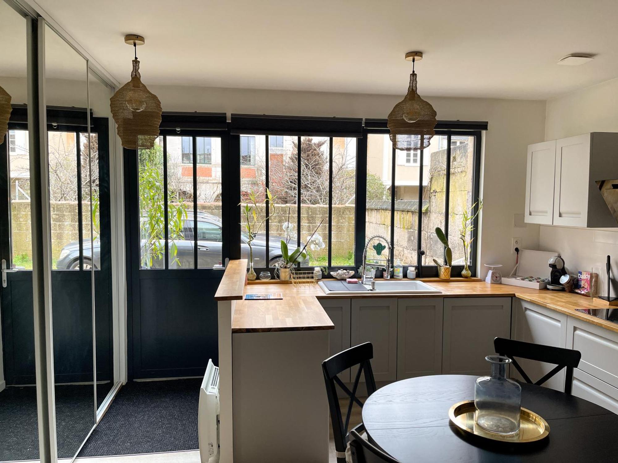 Maison + Parking Prive Au Coeur Angouleme 60M2 Exterior foto